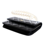 Quilted Lambskin Maxi Pearls Clutch With Chain Black - Lab Luxury Resale