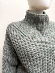 Isabel Marant Iris sweater in soft knit with a relaxed fit, featuring a crew neckline and long sleeves.