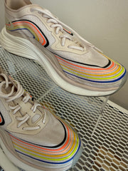 APL Streamline Rainbow Runners Size 7.5