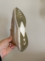 APL Streamline Rainbow Runners Size 7.5