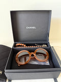 CHANEL Sunglasses with Chain Set 5489 New In Box - LAB