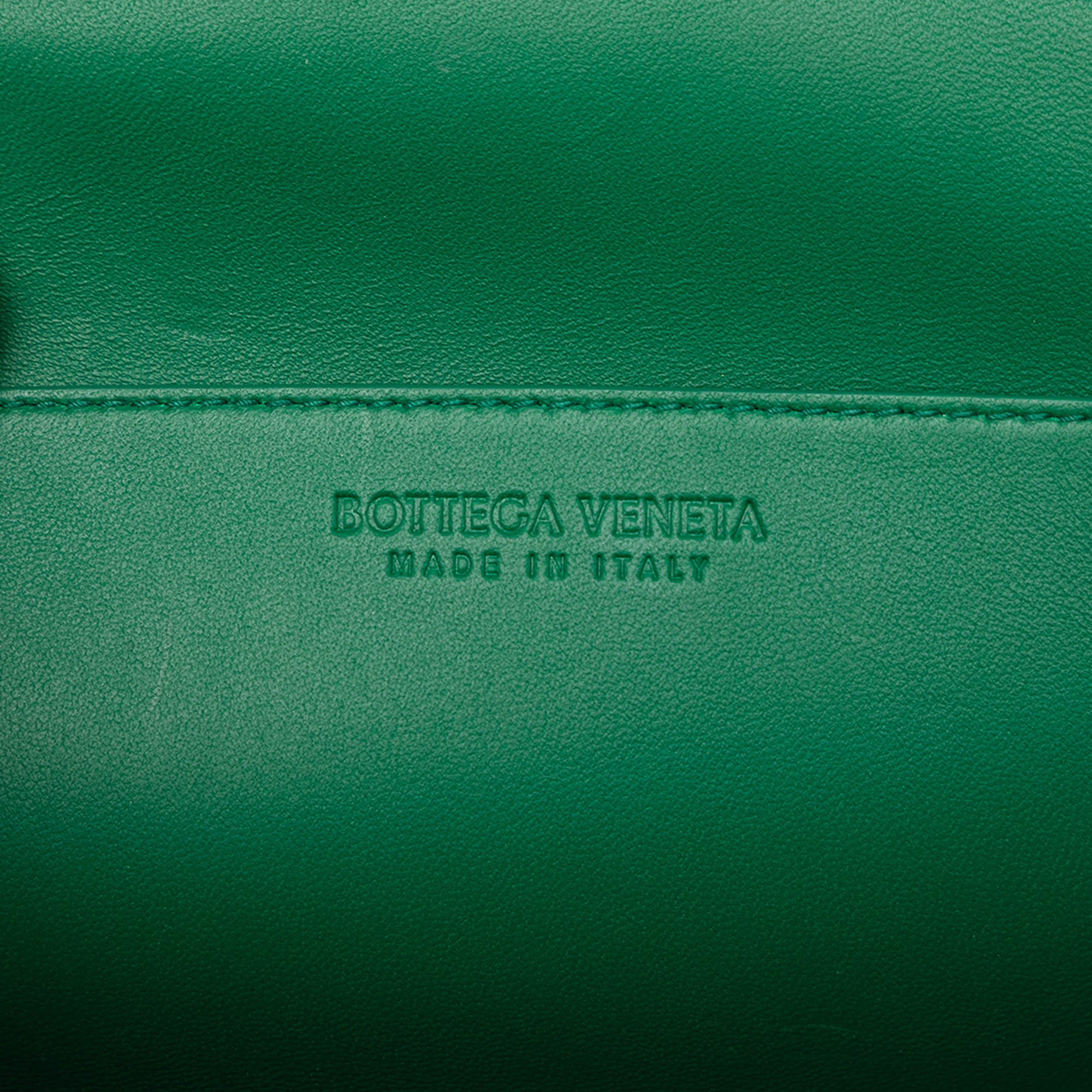 Calfskin The Tip Shoulder Bag Green - Lab Luxury Resale