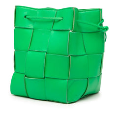 Small Nappa Maxi Intrecciato Cassette Bucket Bag Green - Lab Luxury Resale