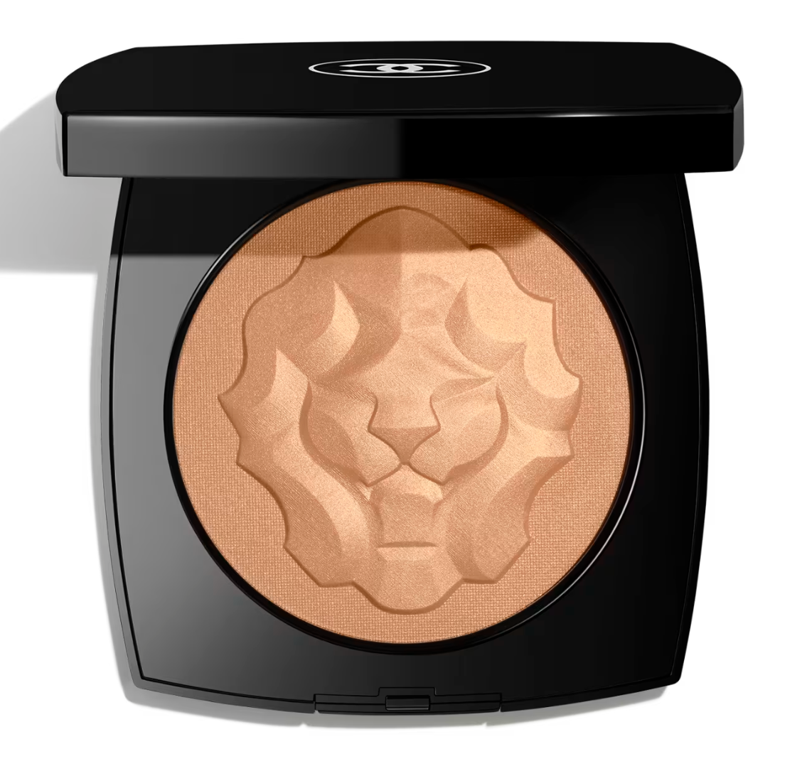 Chanel Les Symboles de Chanel Le Lion oversized illuminating powder in warm gold, new in box, beauty product with detailed packaging.