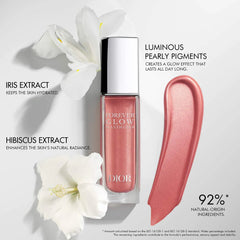 Dior Forever Glow Maximizer longwear liquid highlighter in multiple shades, displayed in a beauty product image.